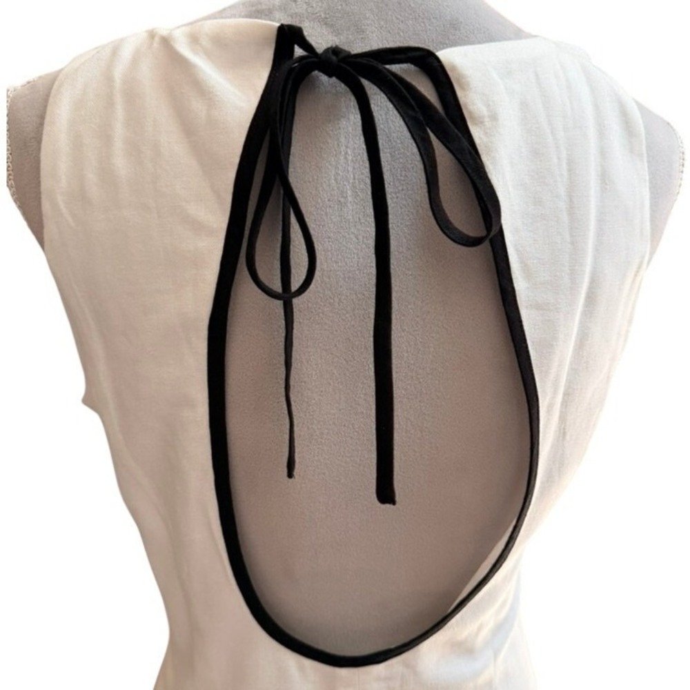 MESHKI Maxi Dress M White Black Piping Open Back Tie Scallop Linen Minimalist